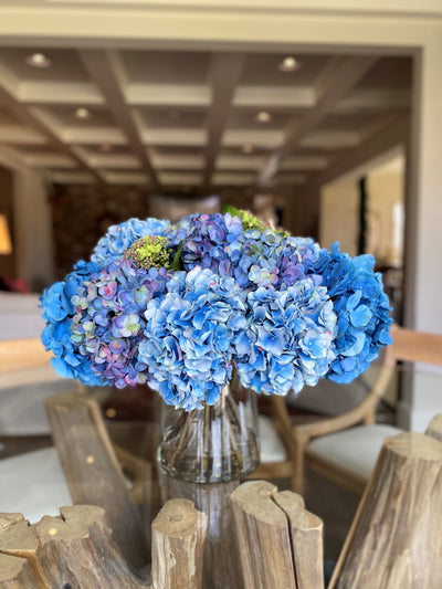 Hydrangea Arrangement in Glass 20"H